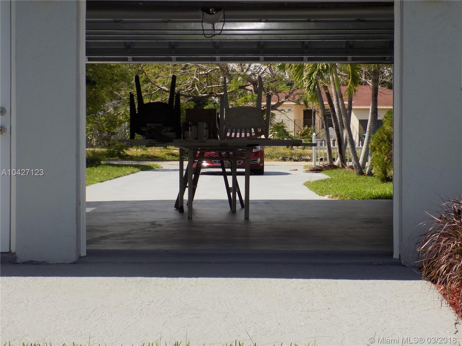 BISCAYNE GDNS SEC E PART - Residential