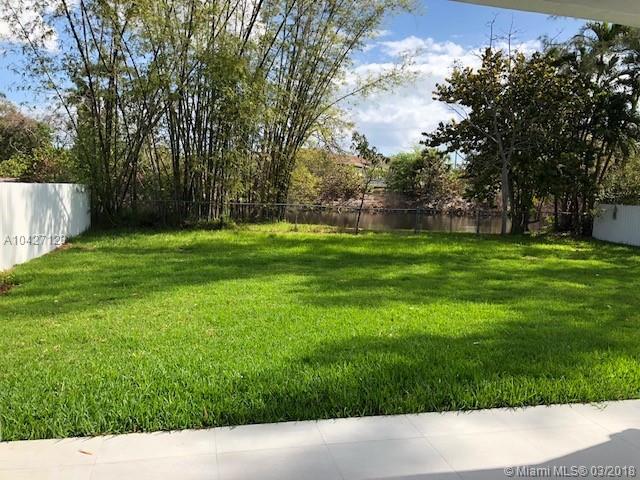 BISCAYNE GDNS SEC E PART - Residential