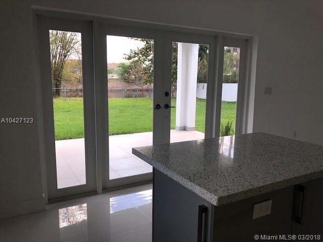 BISCAYNE GDNS SEC E PART - Residential