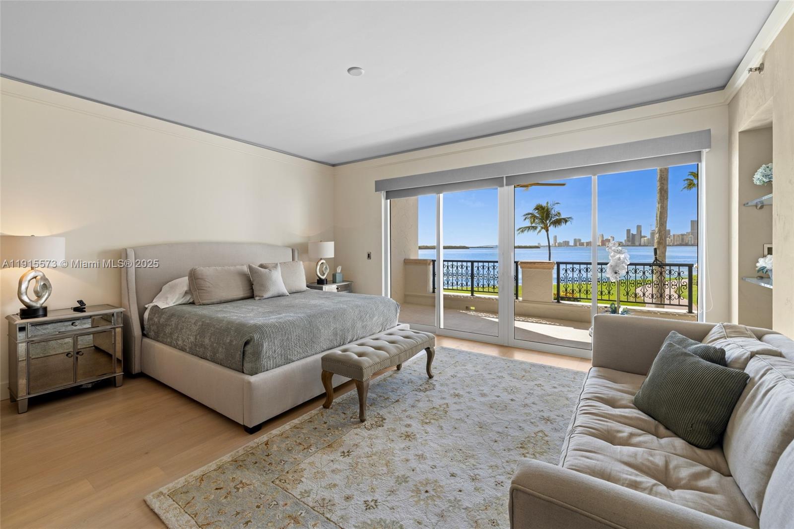 BAYVIEW AT FISHER ISL CON - Residential Lease