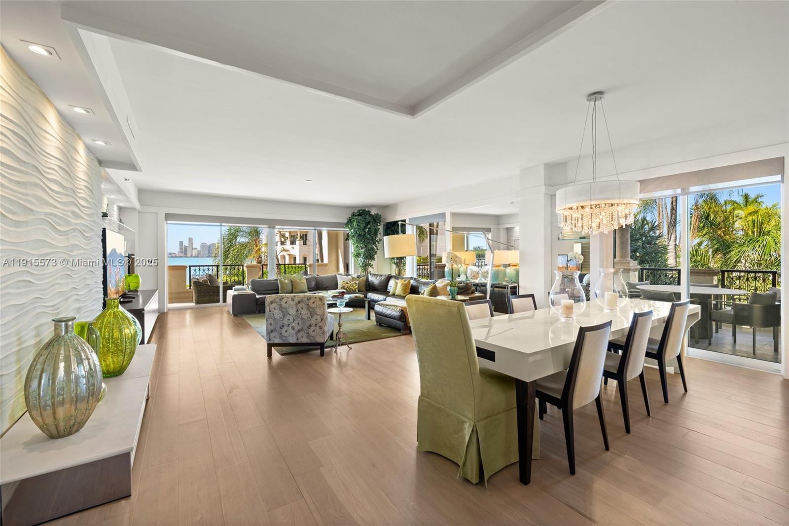 BAYVIEW AT FISHER ISL CON - Residential Lease