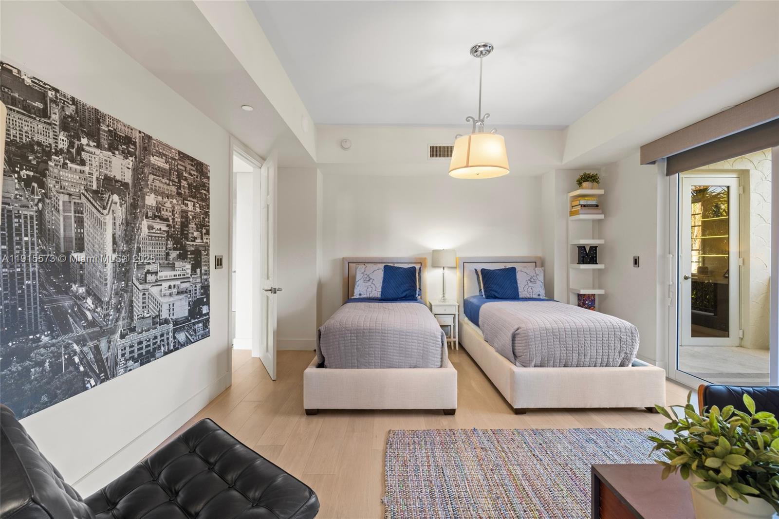 BAYVIEW AT FISHER ISL CON - Residential Lease