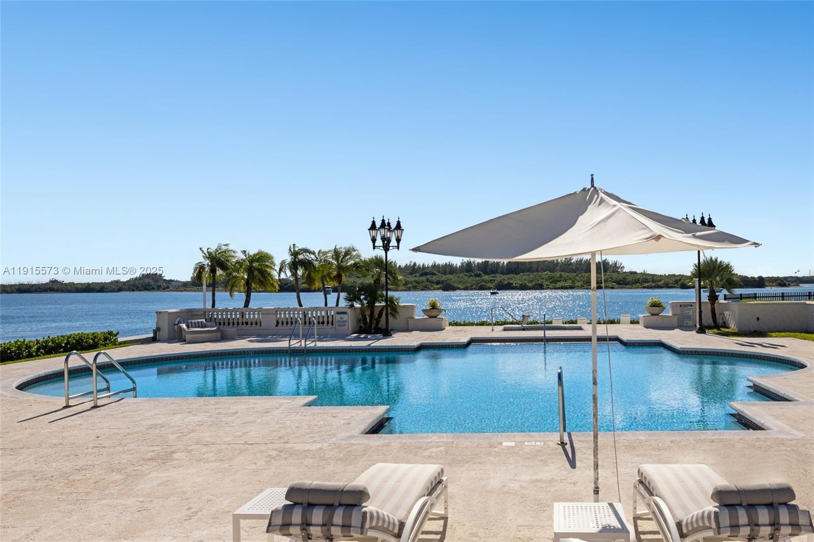 BAYVIEW AT FISHER ISL CON - Residential Lease