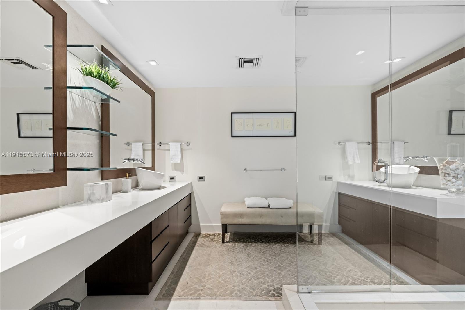 BAYVIEW AT FISHER ISL CON - Residential Lease