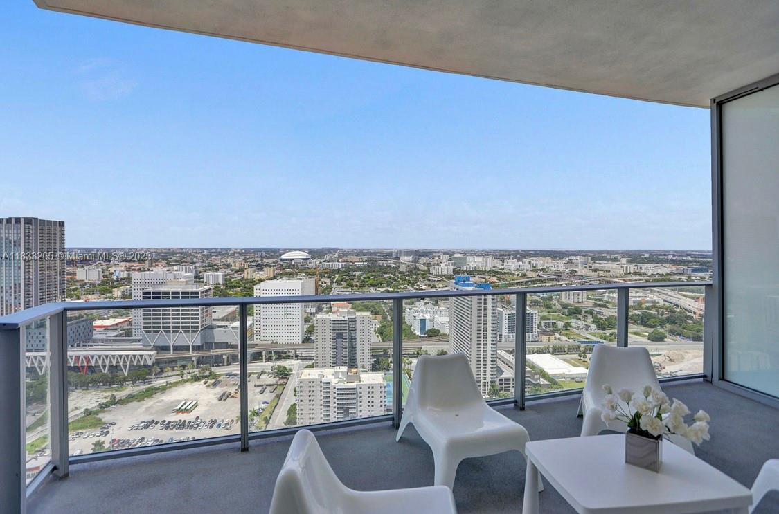 Paramount delivers a new standard of urban living, at the centerpiece of Miami’s World Center Project. This stunning one-bedroom plus den residence features high-end finishes, Italcraft cabinetry, Bosch appliances, and white quartz countertops. Step into your private foyer with dedicated elevator access. Residents enjoy an unmatched suite of amenities, including 24-hour security, two tennis courts, a half basketball court, racquetball court, soccer field, and an incredible five pools, including a show-stopping rooftop oasis with panoramic city views. For the creatively inspired, a private recording studio awaits, offering the ultimate space to indulge your passions. Live at the center of it all surrounded by shopping, dining, and entertainment while enjoying resort-style luxury every day.