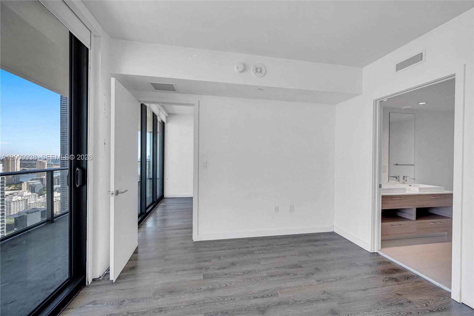 1300 S MIAMI AVENUE CONDO - Residential