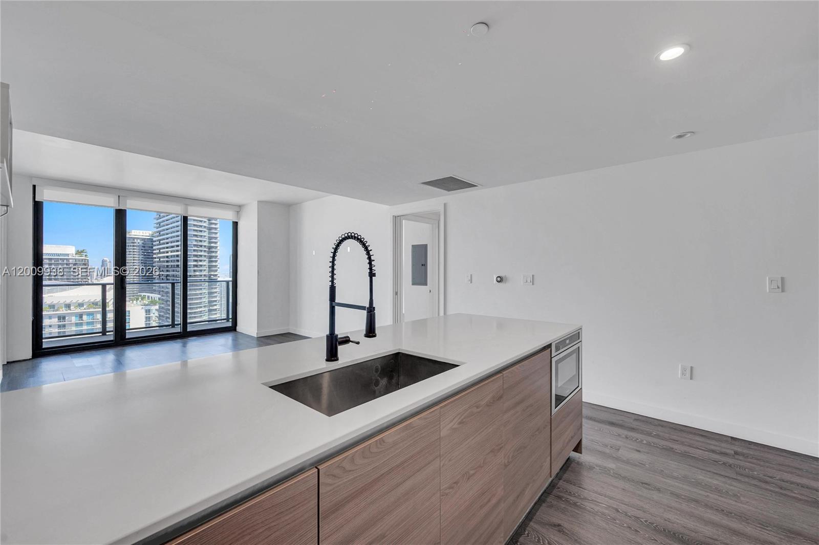 1300 S MIAMI AVENUE CONDO - Residential