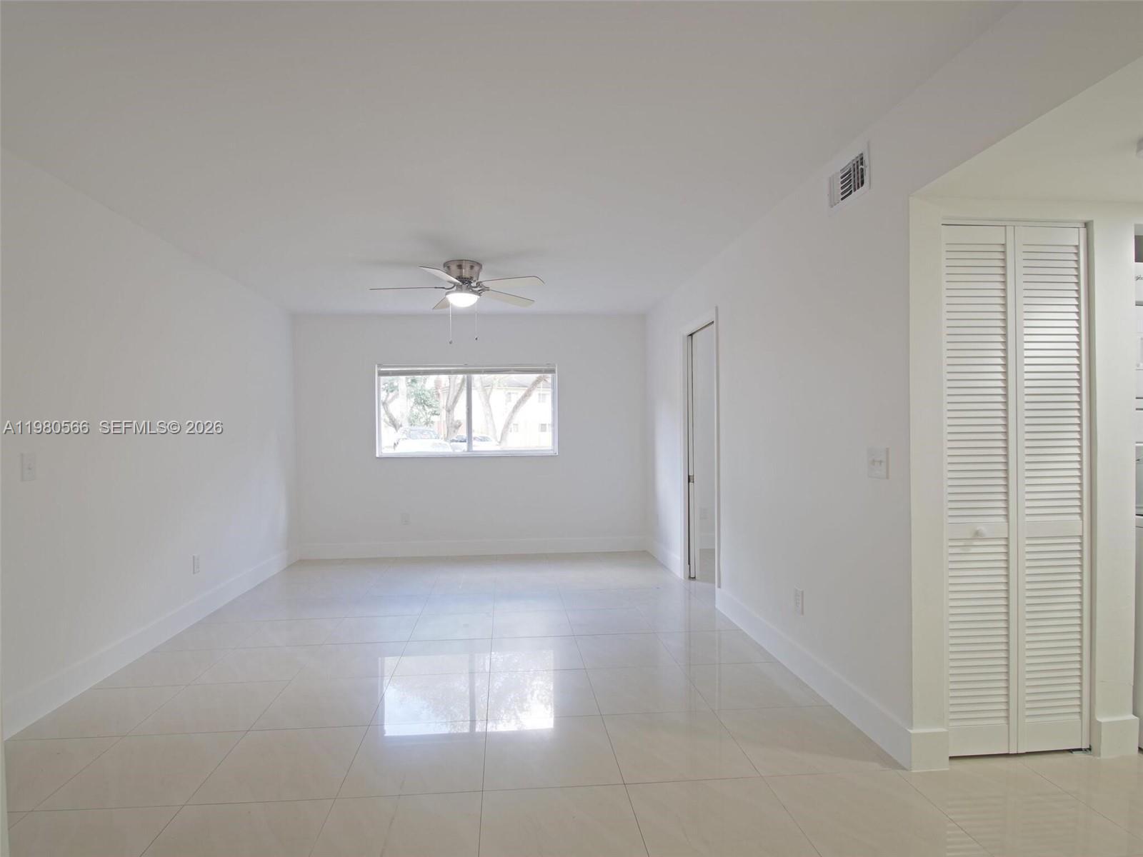 LAKEWOOD AT EMERALD HILLS - Residential Lease