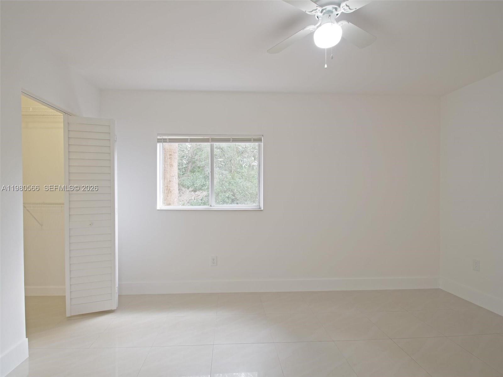 LAKEWOOD AT EMERALD HILLS - Residential Lease