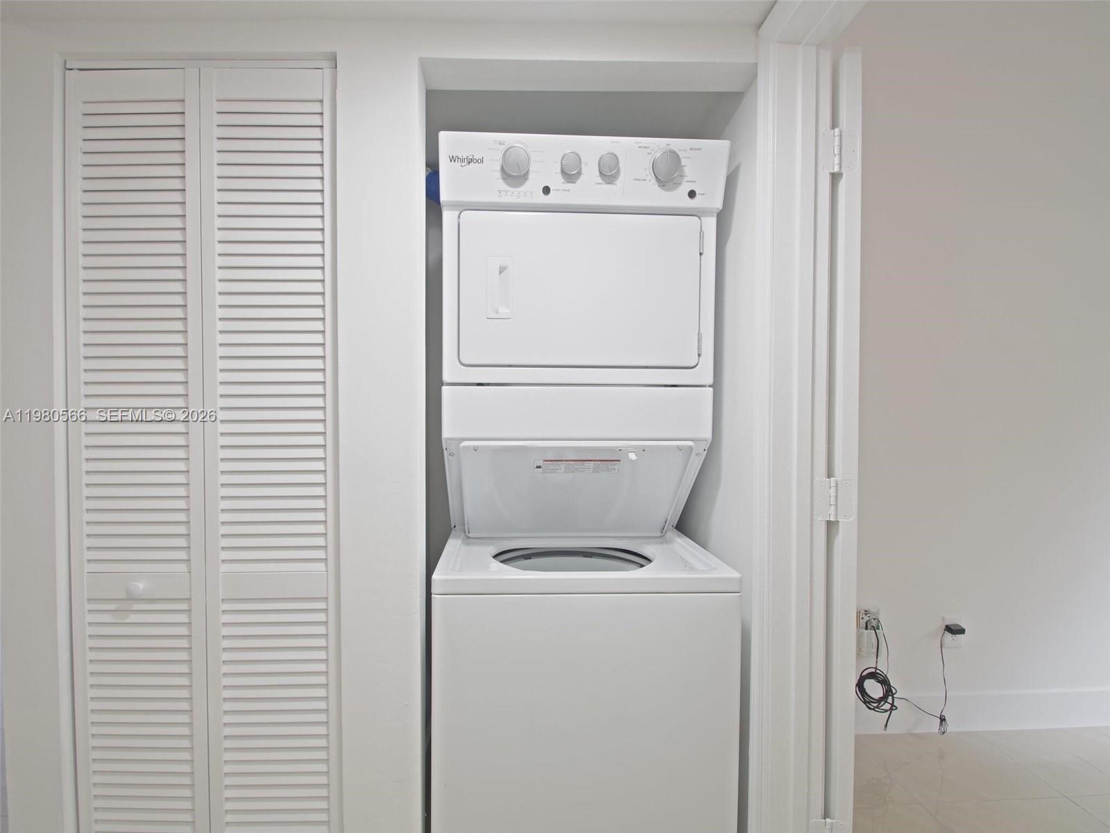 LAKEWOOD AT EMERALD HILLS - Residential Lease