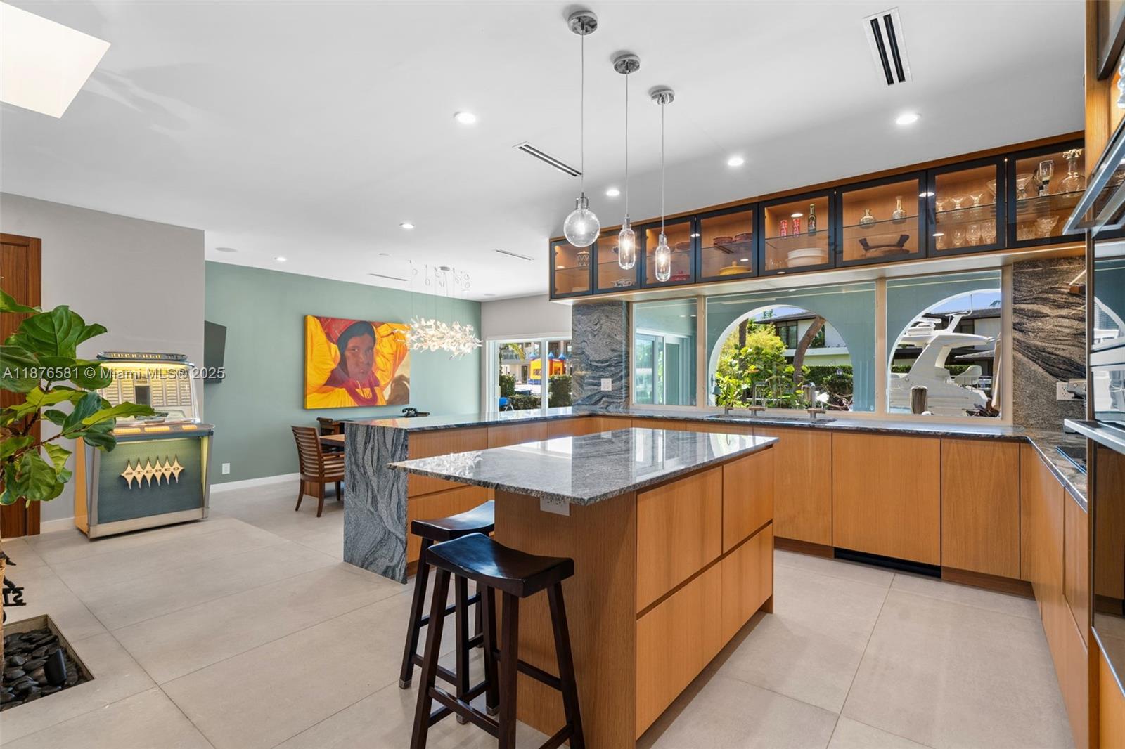 EASTERN SHORES 1ST ADDN - Residential