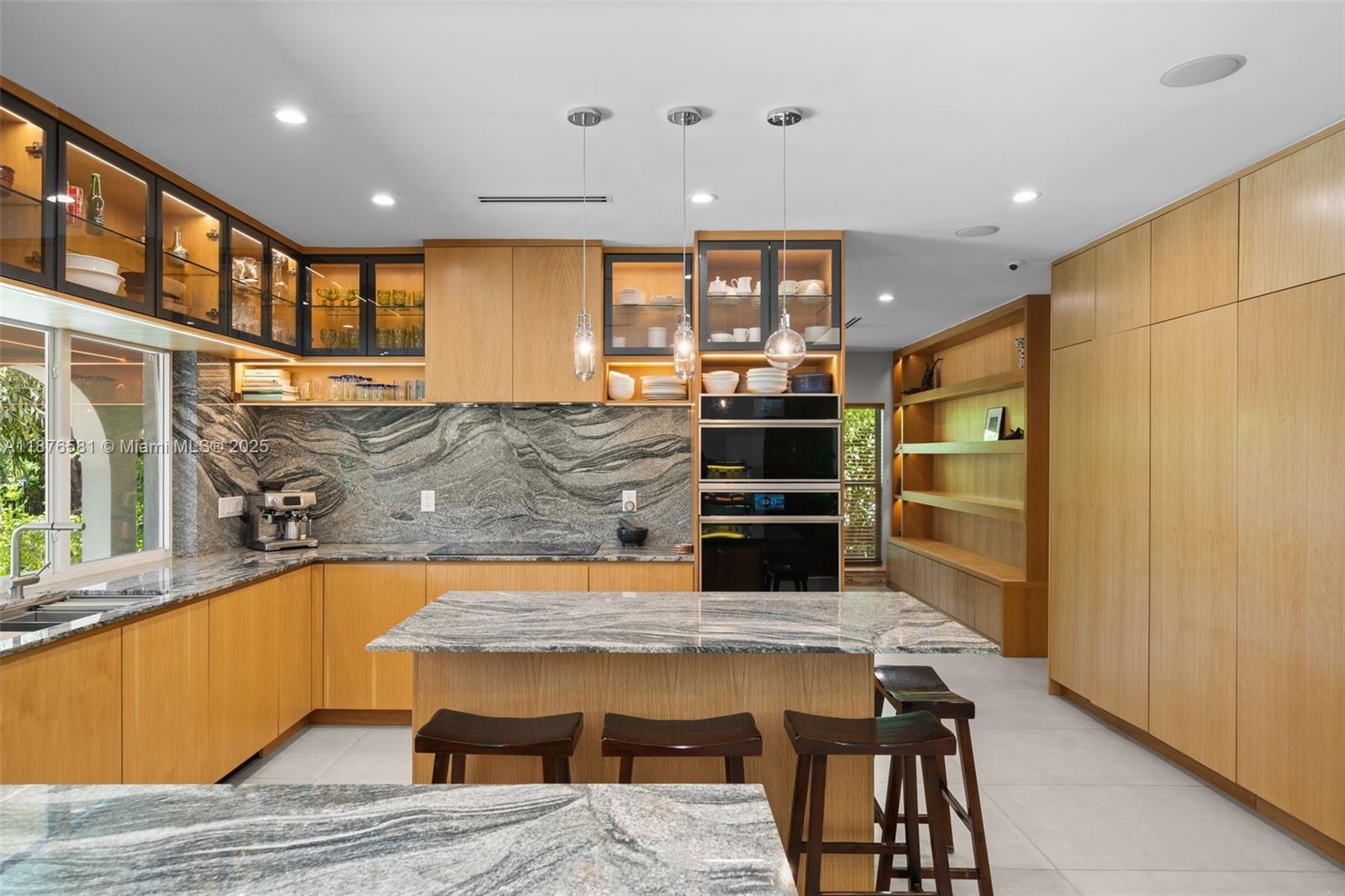 EASTERN SHORES 1ST ADDN - Residential