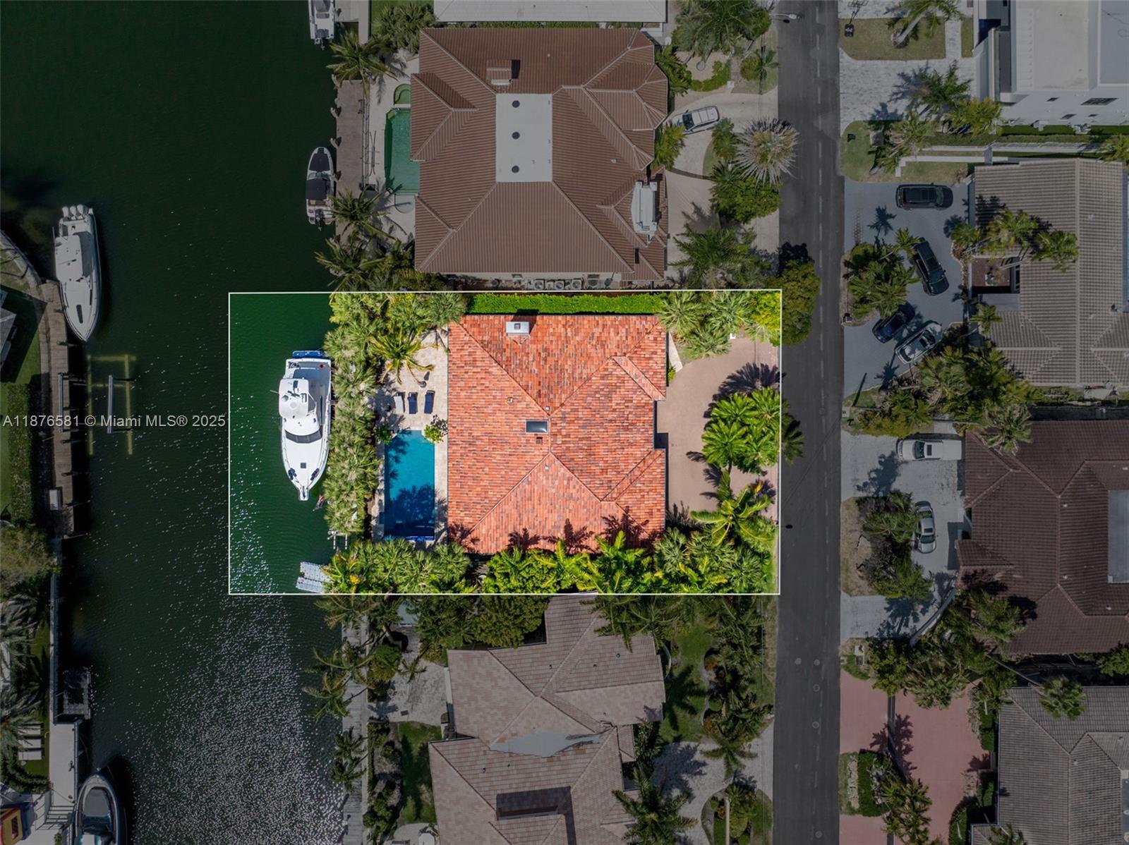 EASTERN SHORES 1ST ADDN - Residential