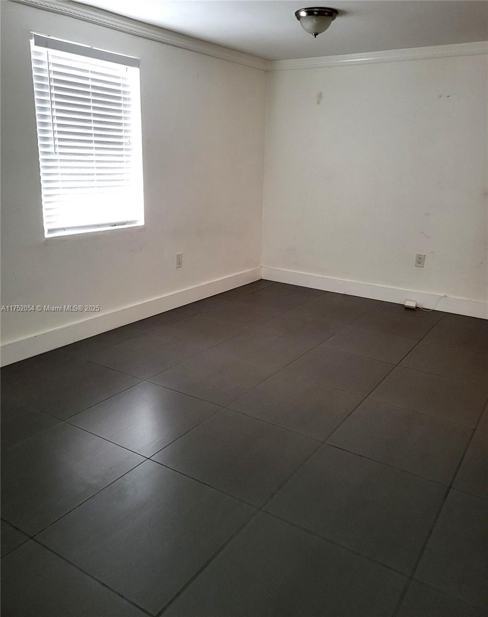 MICHELLE CONDO - Residential