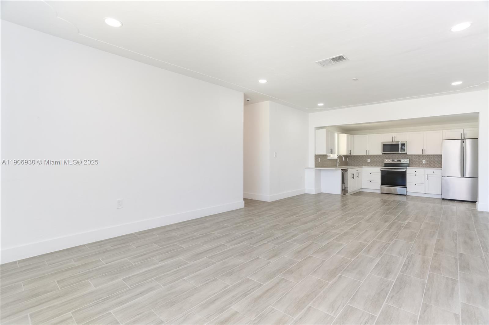 NORTH PALM BEACH VILLAGE - Residential