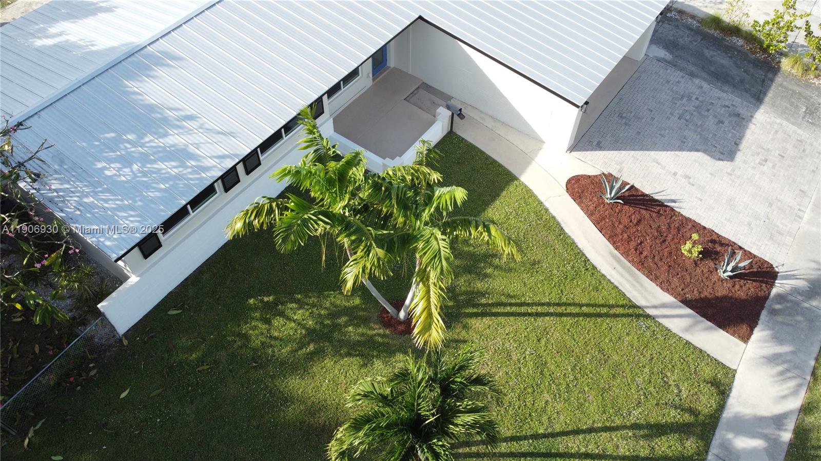 NORTH PALM BEACH VILLAGE - Residential