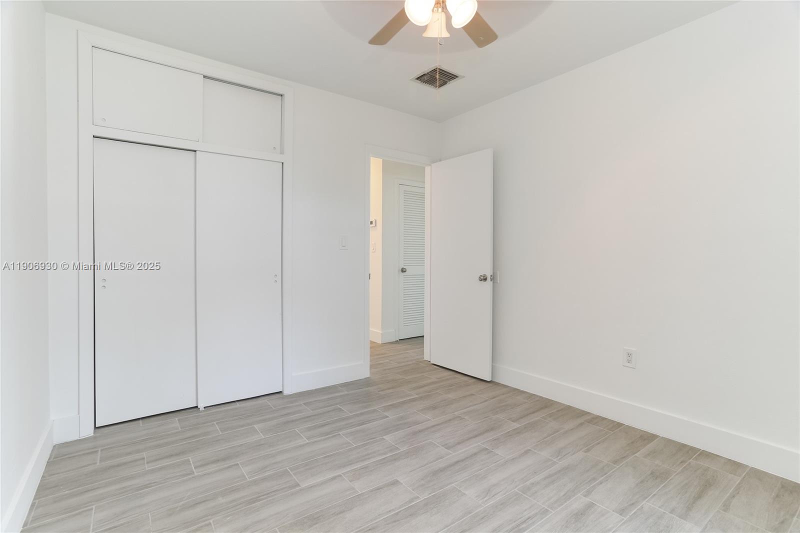 NORTH PALM BEACH VILLAGE - Residential