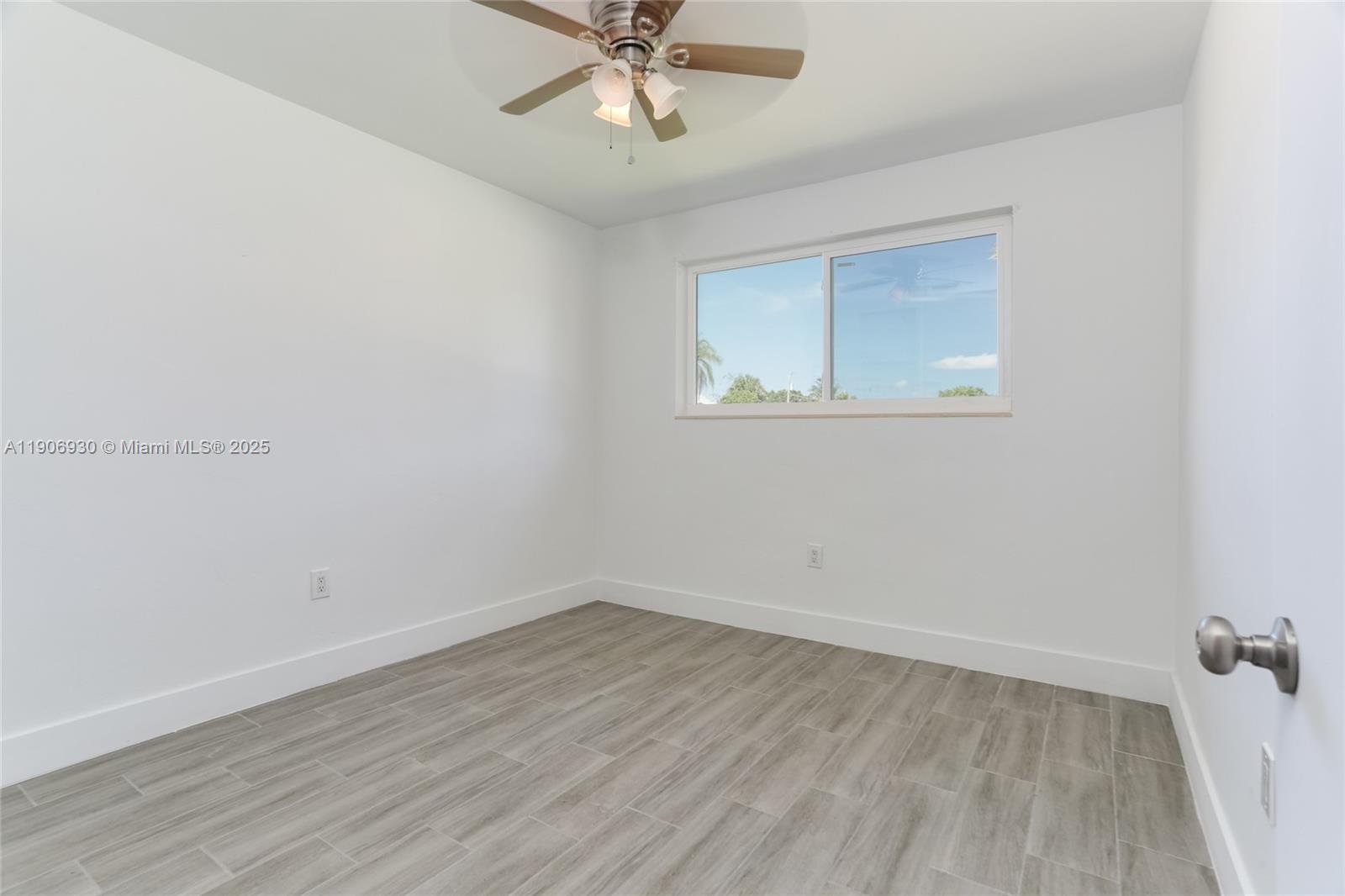 NORTH PALM BEACH VILLAGE - Residential