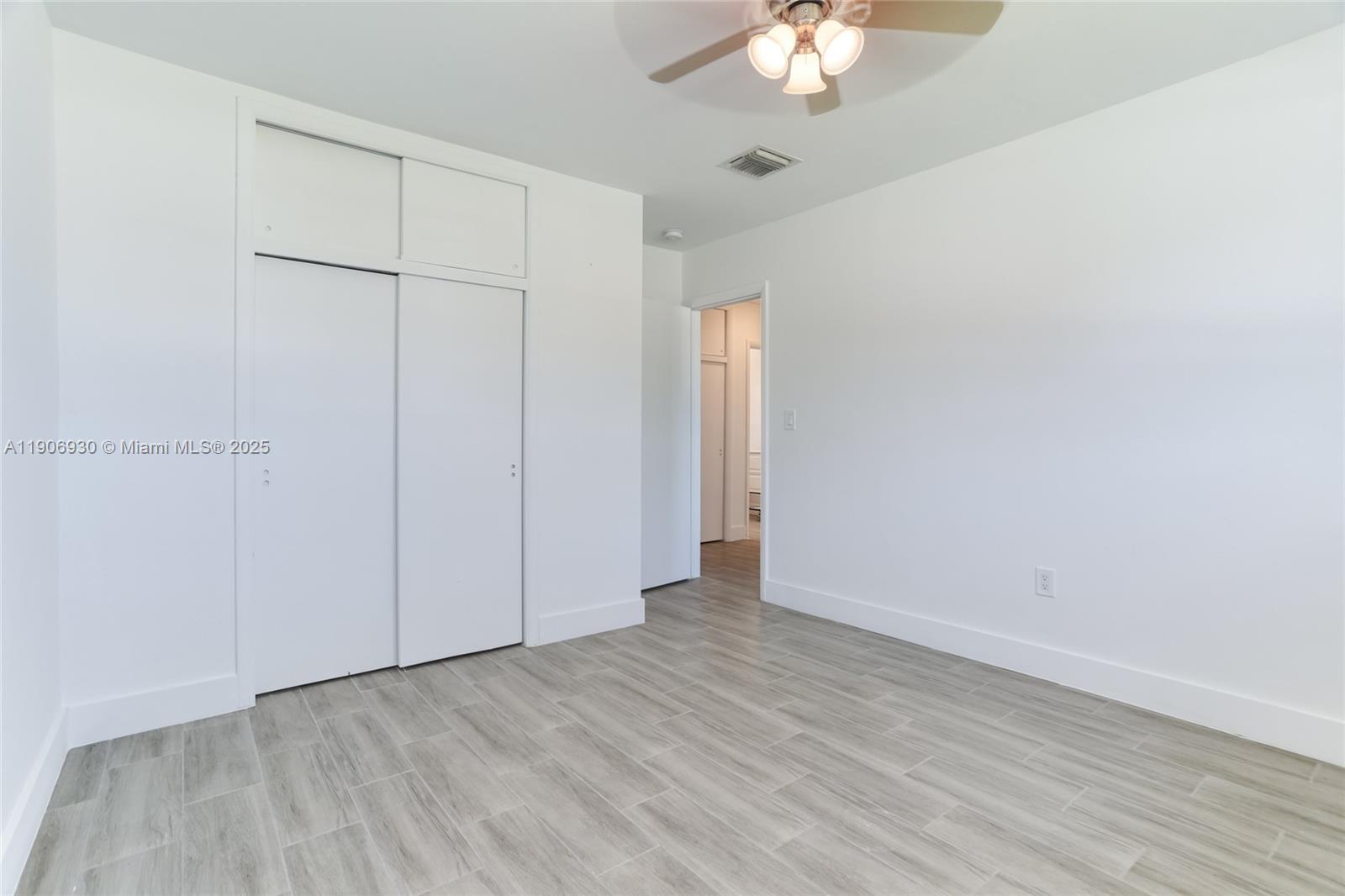 NORTH PALM BEACH VILLAGE - Residential