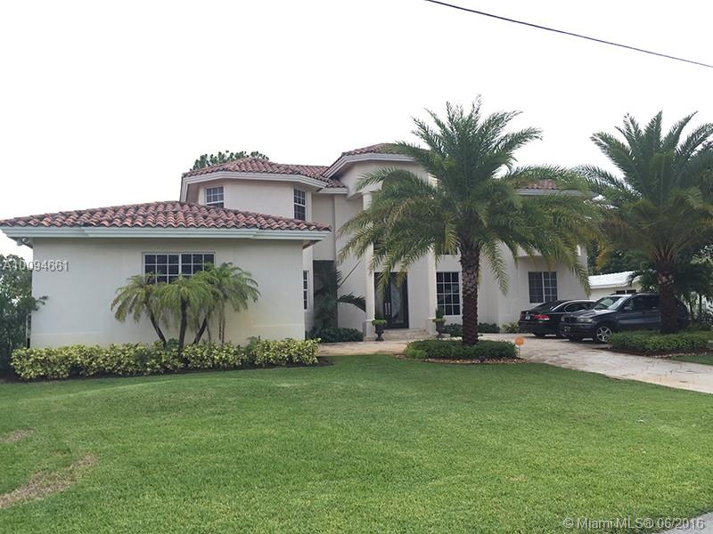 Country Club Miami Estate - Residential Lease