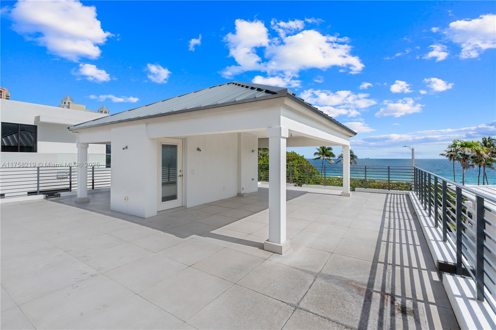 LAS OLAS BY THE SEA EXT - Residential Lease