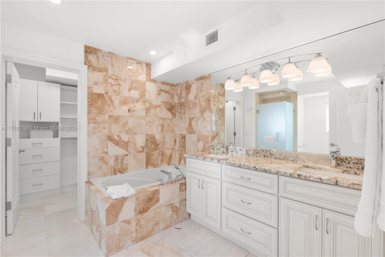 LAS OLAS BY THE SEA EXT - Residential Lease