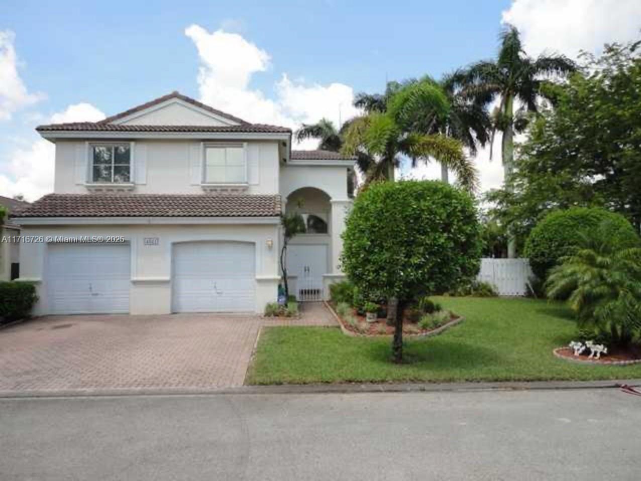 4821 Sw 34th Ter, Hollywood, Broward County, Florida - 4 Bedrooms  
3 Bathrooms - 