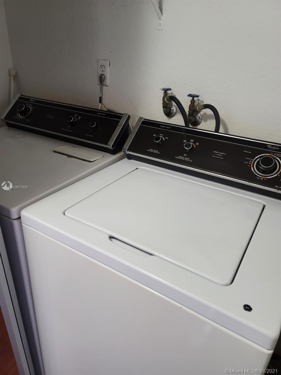 LAS VISTAS AT DORAL CONDO - Residential Lease