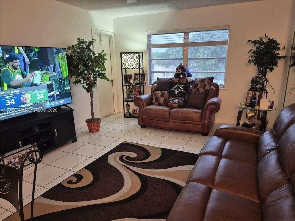 Photo of 200 Ashbury Rd #307, Hollywood, FL 33024 (MLS # A11987049)