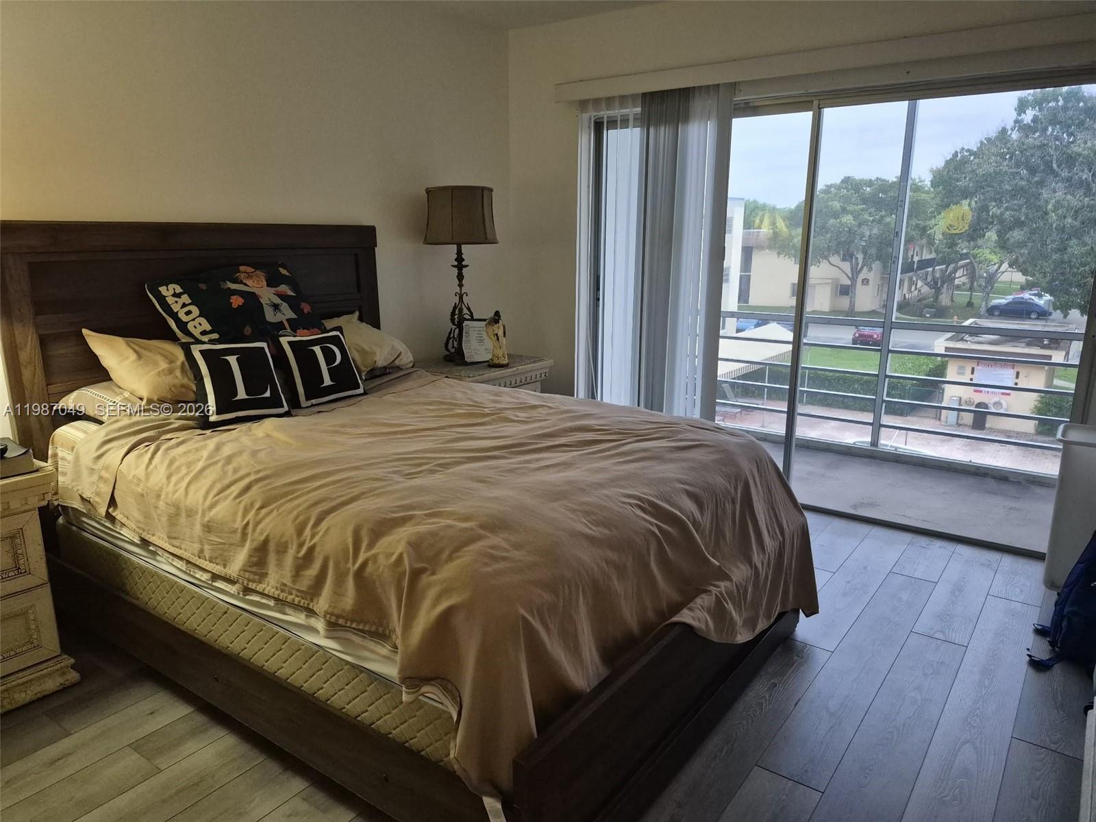 ASHBURY HOUSE - Residential