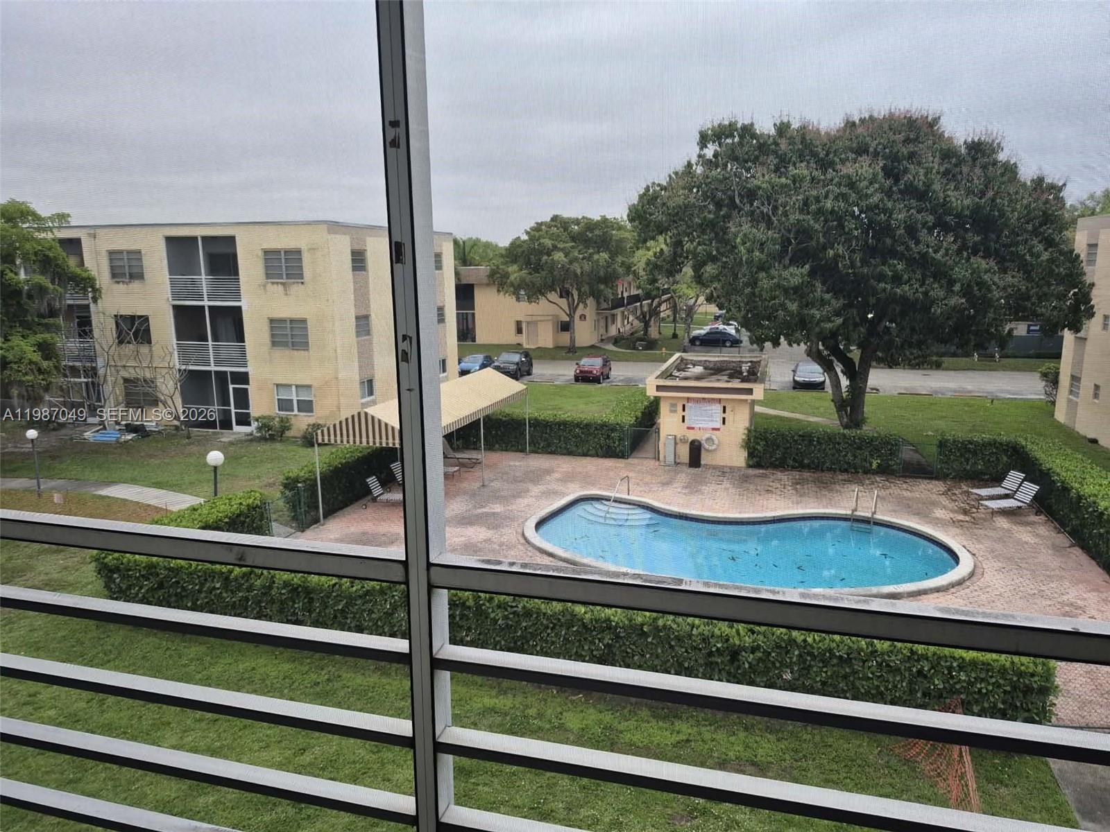 ASHBURY HOUSE - Residential