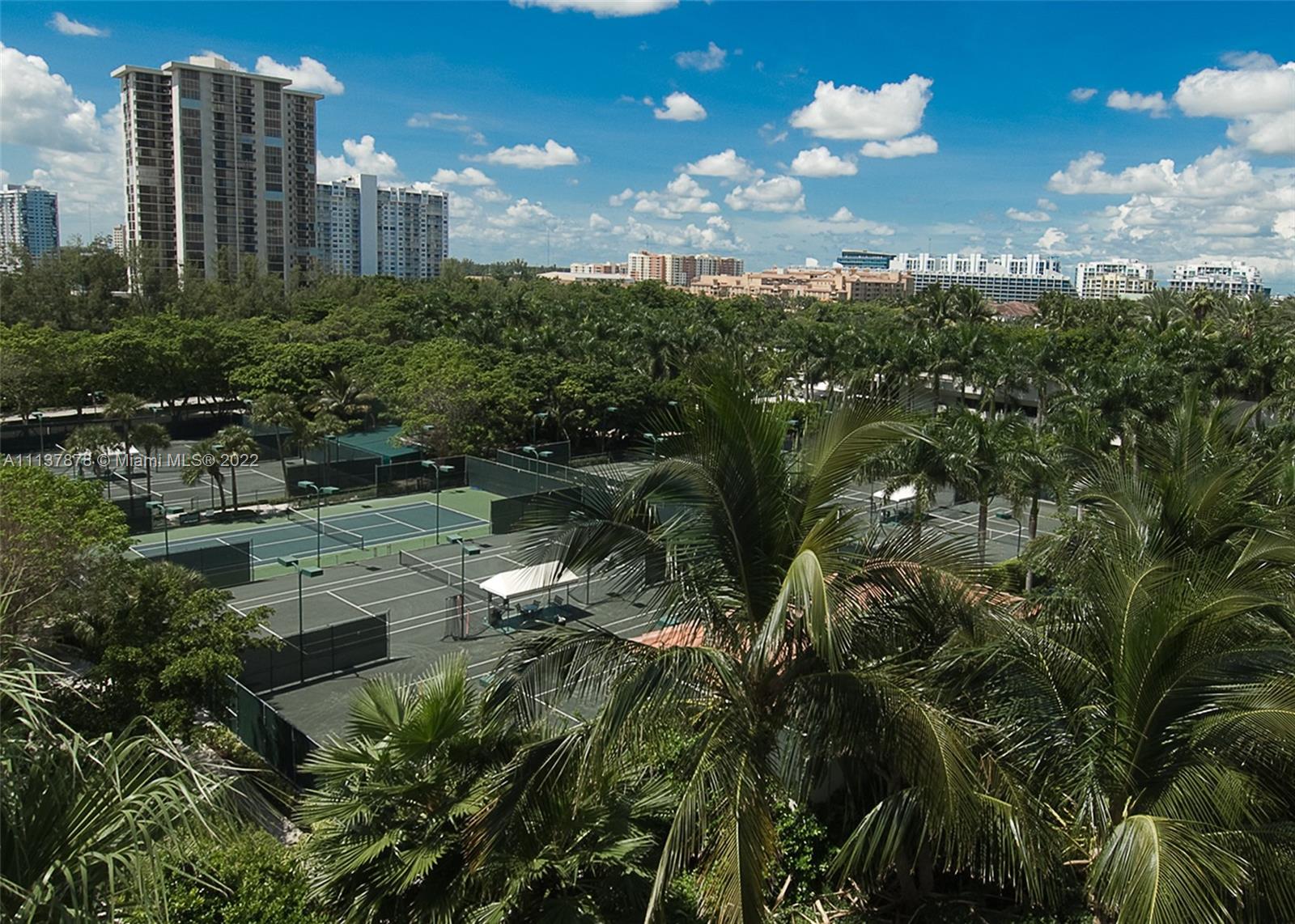 4000 ISL BLVD WILLIAMS IS - Residential