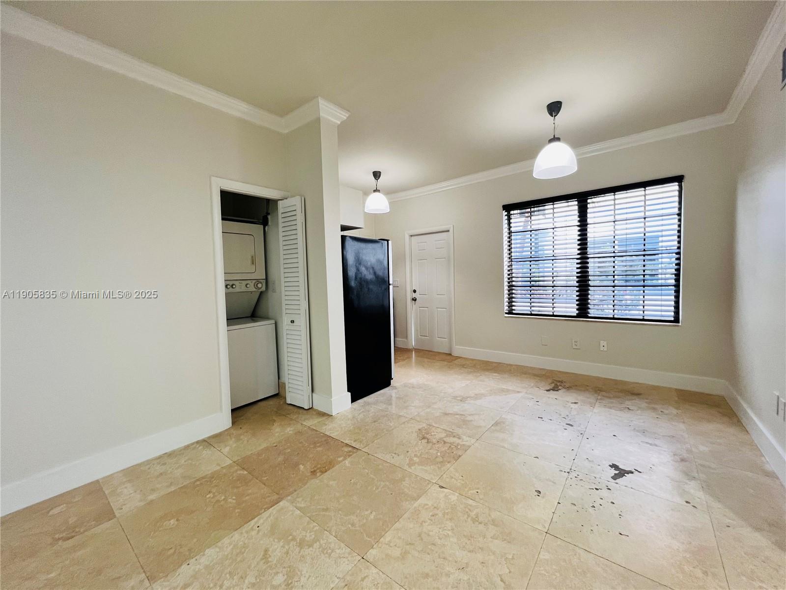 LINCOLN TERRACE SUB - Residential Lease