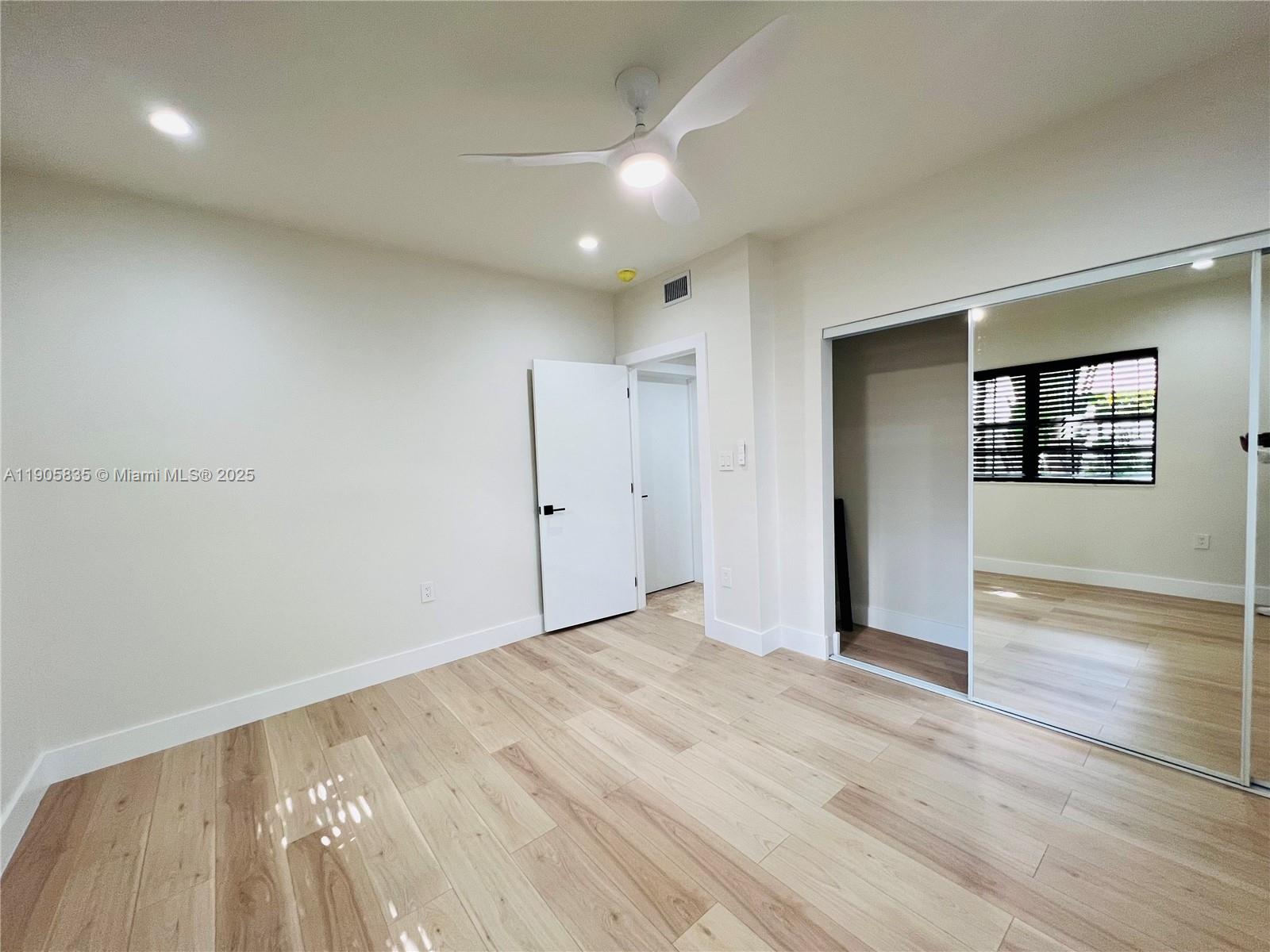 LINCOLN TERRACE SUB - Residential Lease