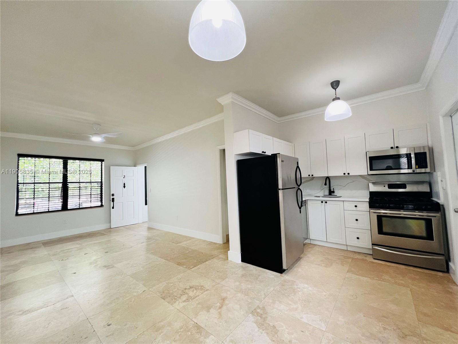 LINCOLN TERRACE SUB - Residential Lease