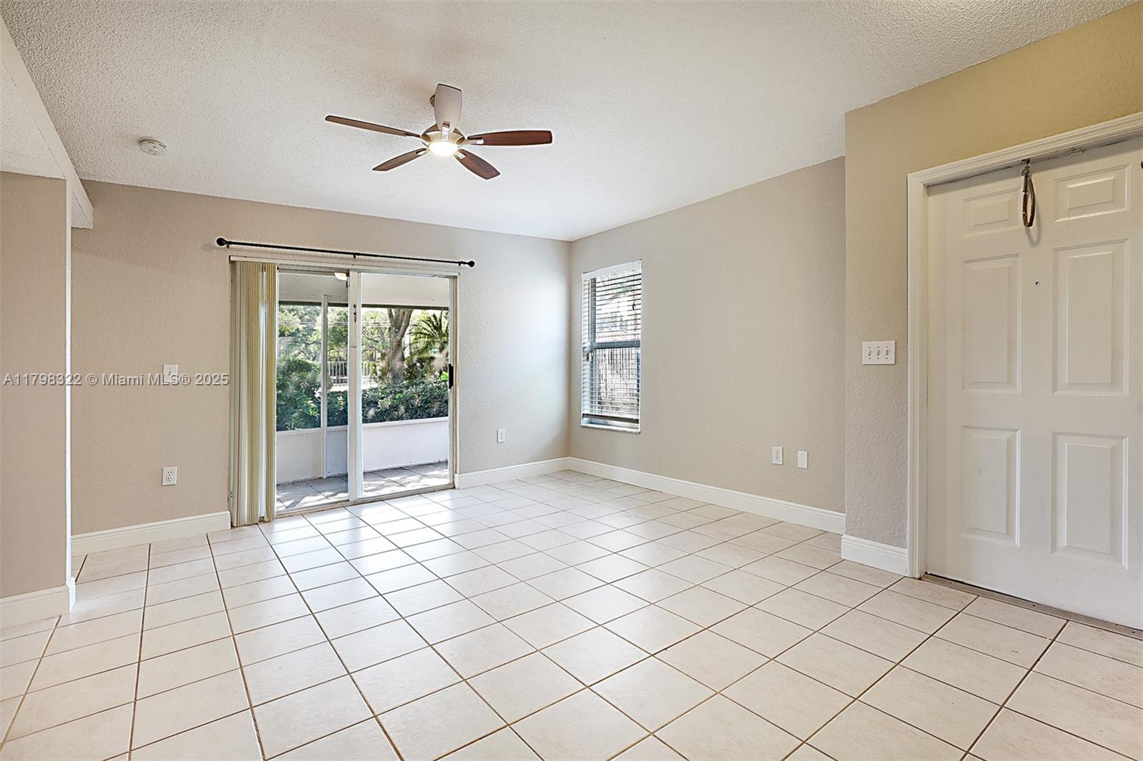 5308 NW 89th Ave