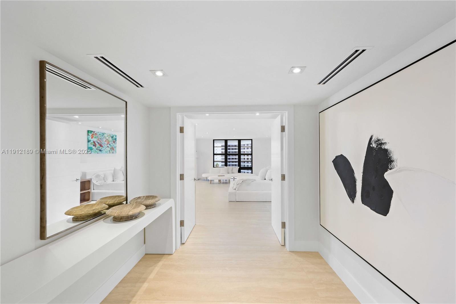 TOWERHOUSE CONDO - Residential