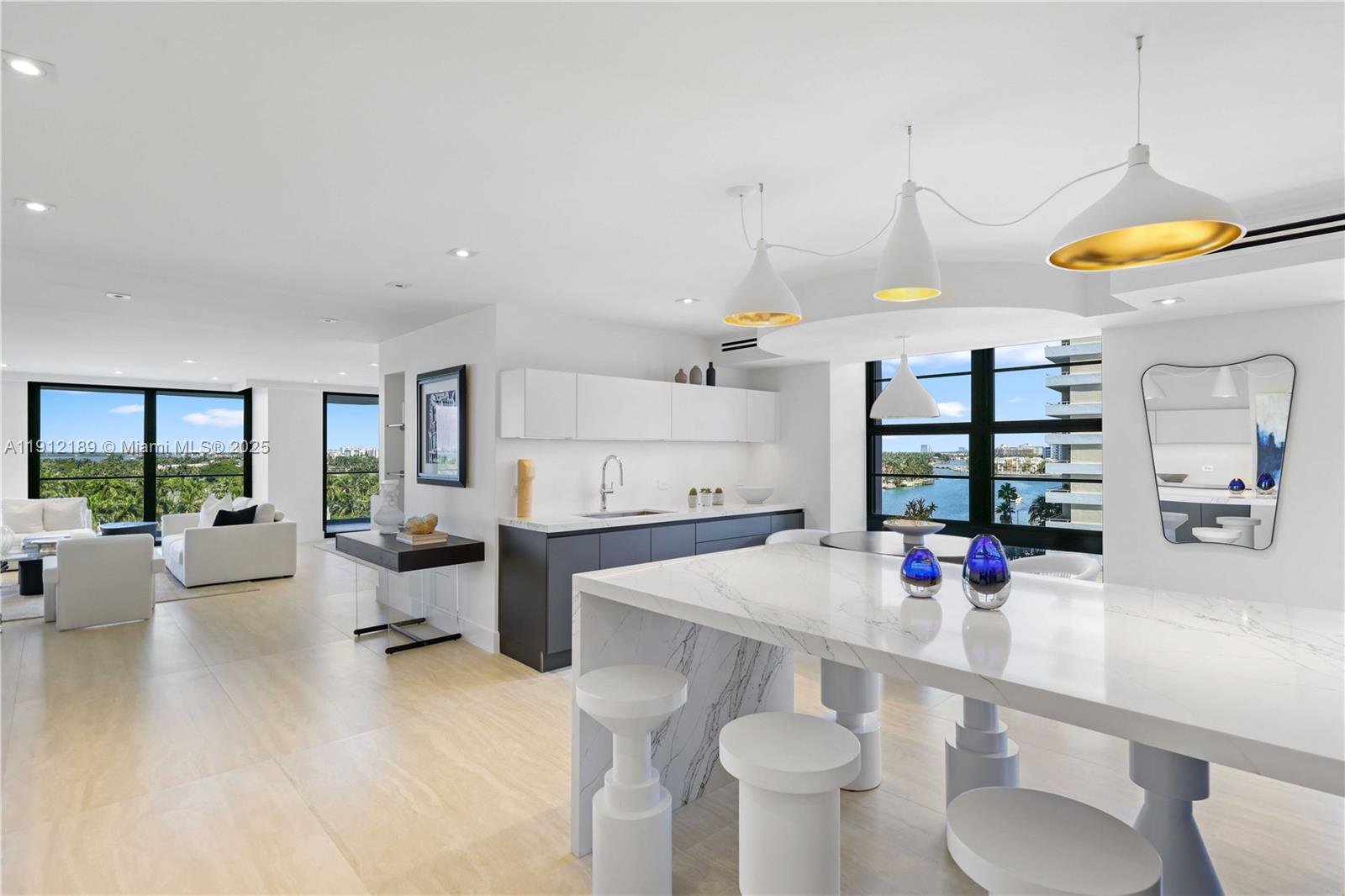 TOWERHOUSE CONDO - Residential