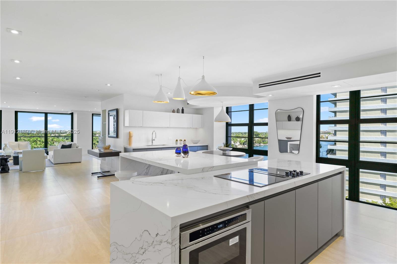 TOWERHOUSE CONDO - Residential