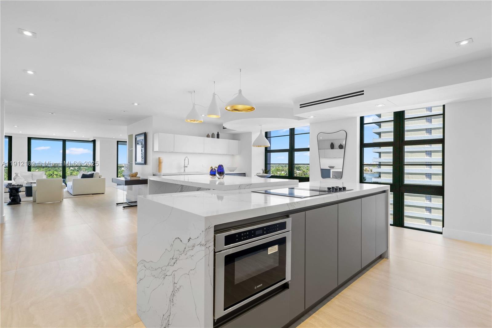 TOWERHOUSE CONDO - Residential