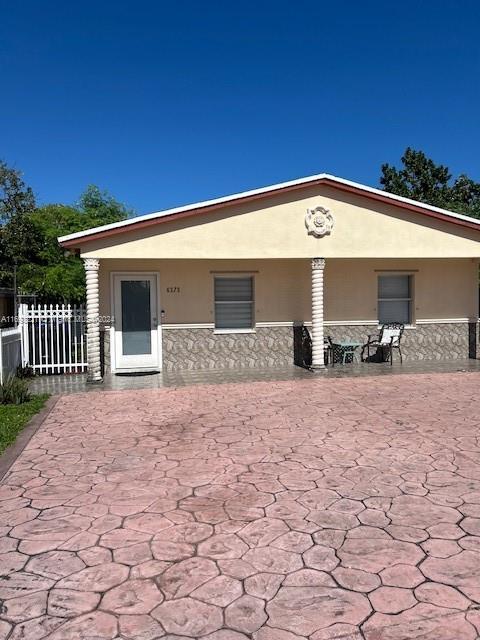 6373 Rodman St St, Hollywood, Broward County, Florida - 3 Bedrooms  
2 Bathrooms - 