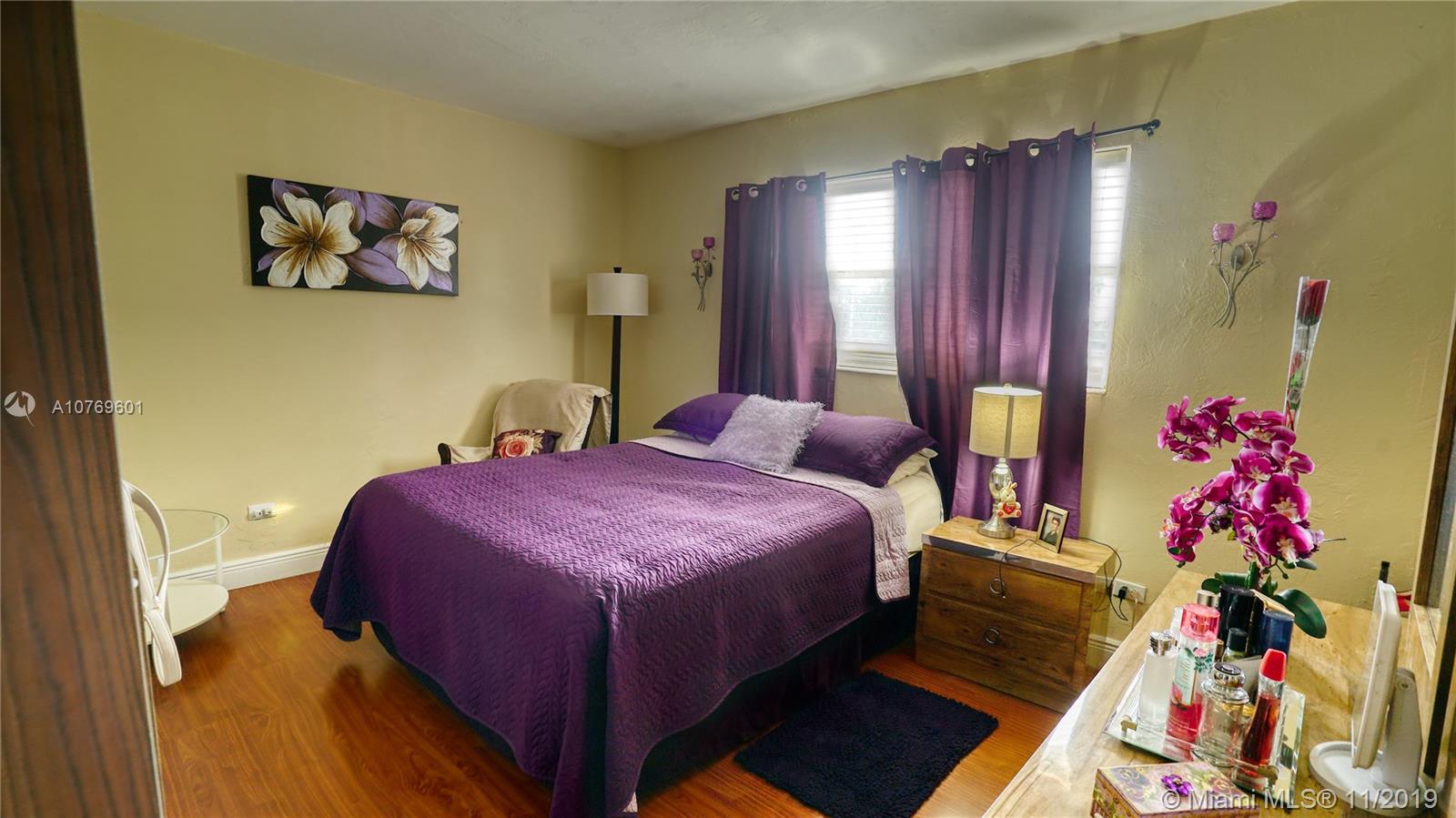 VILLAS AT CUTLER BAY COND - Residential