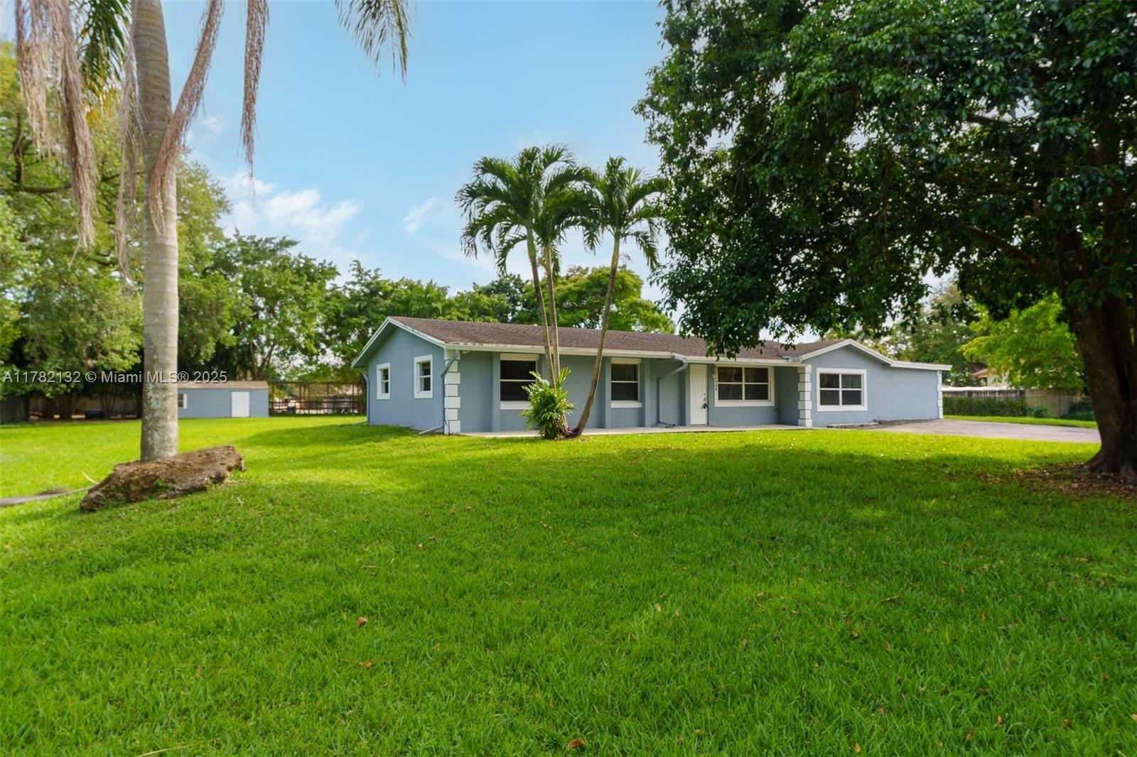 Rental Property at 13980 Sw 36th Ct, Davie, Broward County, Florida - Bedrooms: 5 
Bathrooms: 3  - $6,400 MO.