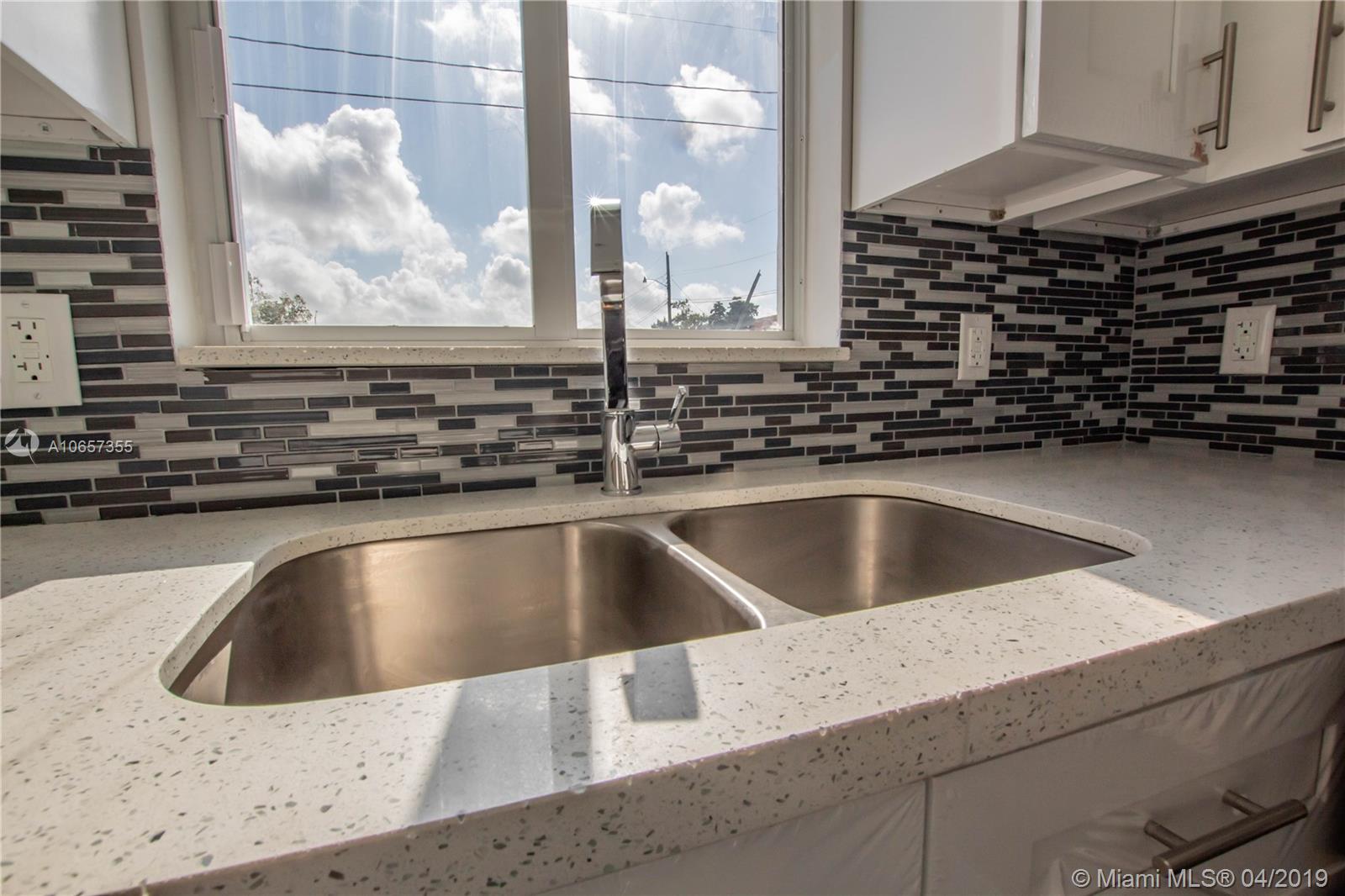 COMM LIBERTY CITY - Residential