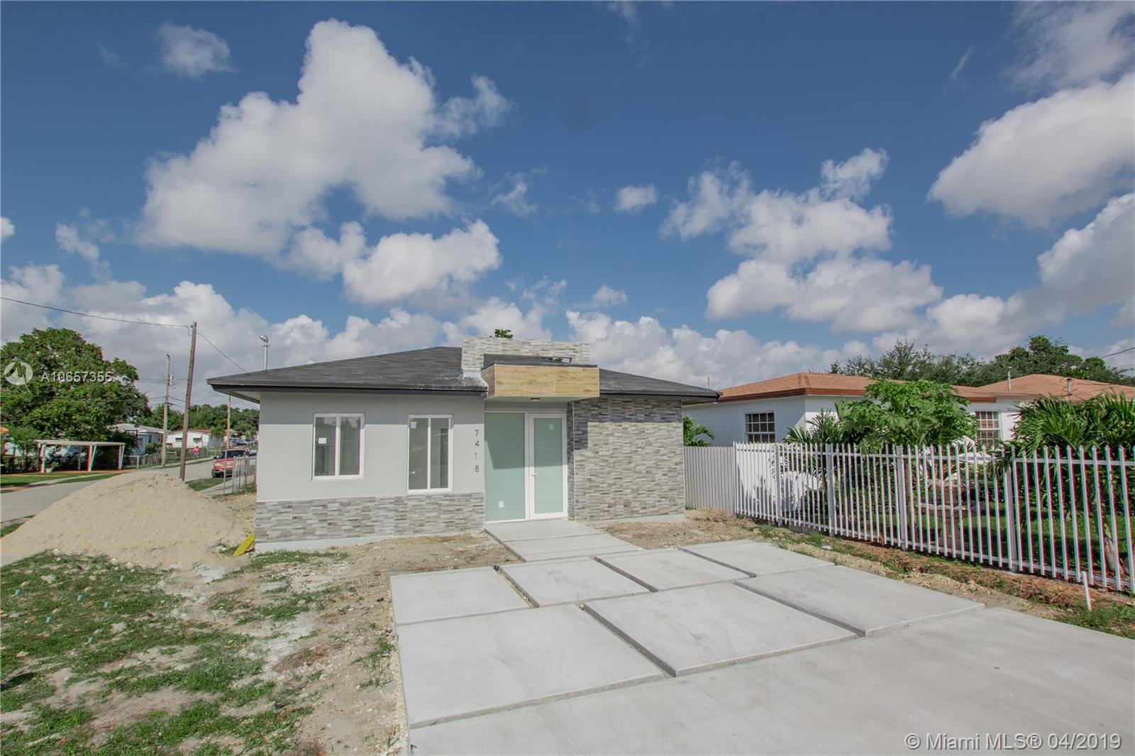 COMM LIBERTY CITY - Residential