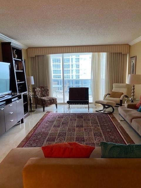16711 Collins Ave 1706, Sunny Isles Beach, FL, 33160/$999,000 1 16711 Collins Ave 1706