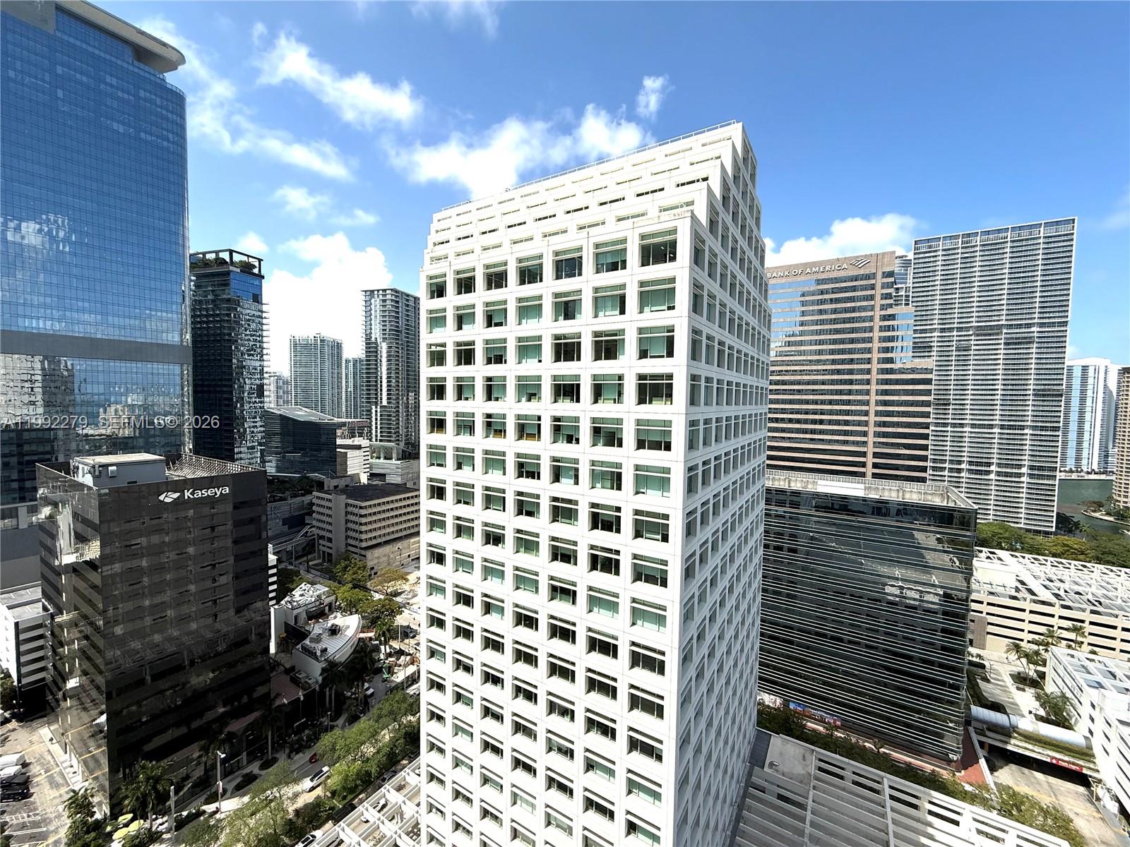 THE PLAZA 851 BRICKELL CO - Residential