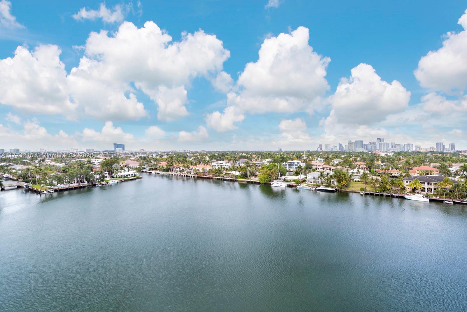 FOUR SEASONS CONDO - Residential