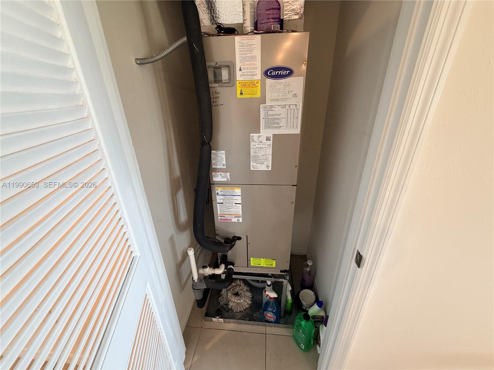 PORT LaBELLE UNIT 12 - Residential Lease