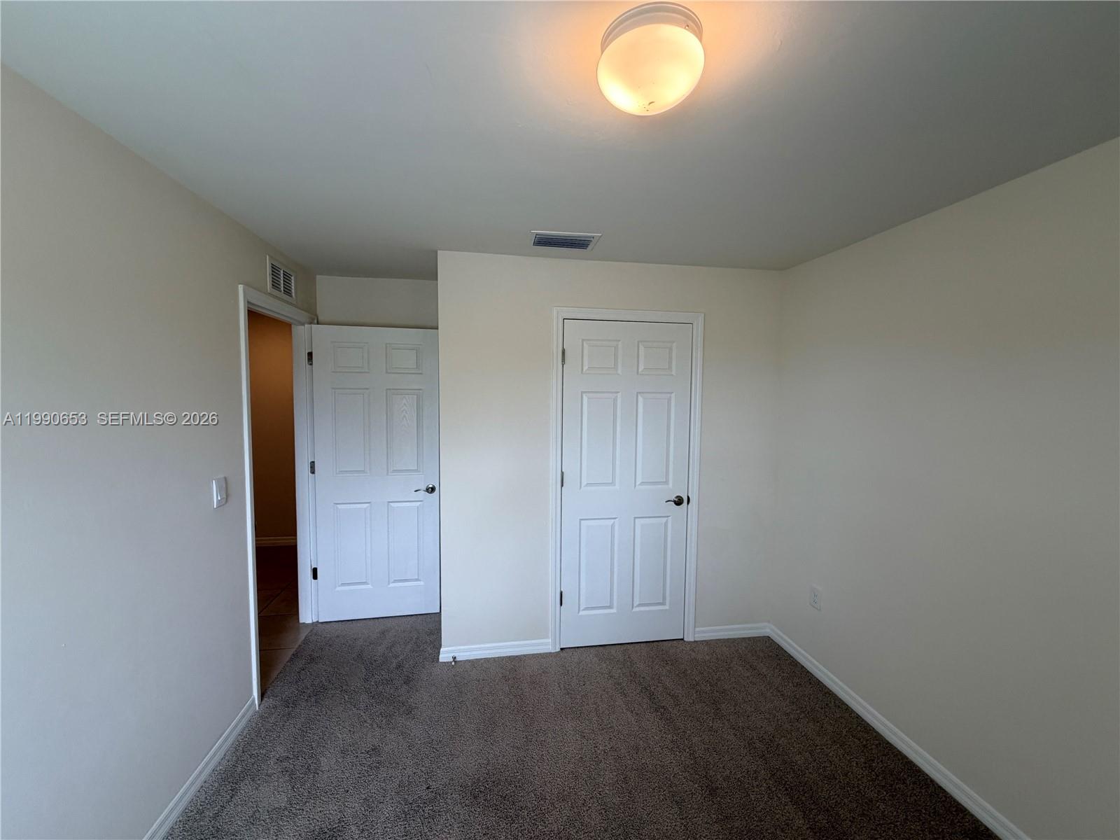 PORT LaBELLE UNIT 12 - Residential Lease